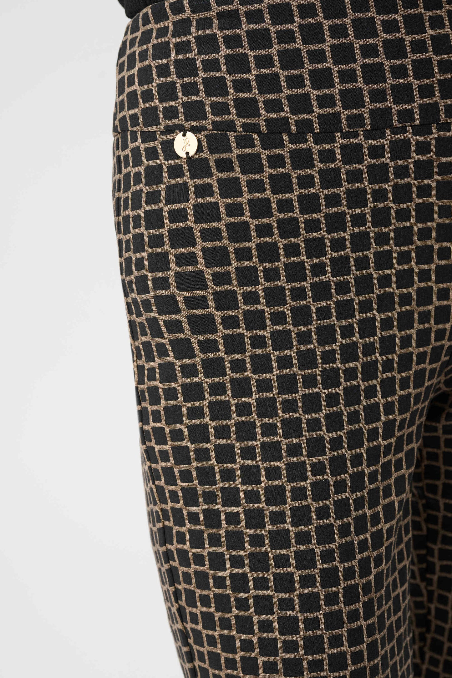 Joseph Ribkoff - Geometric Jacquard Straight Pull On Pant
