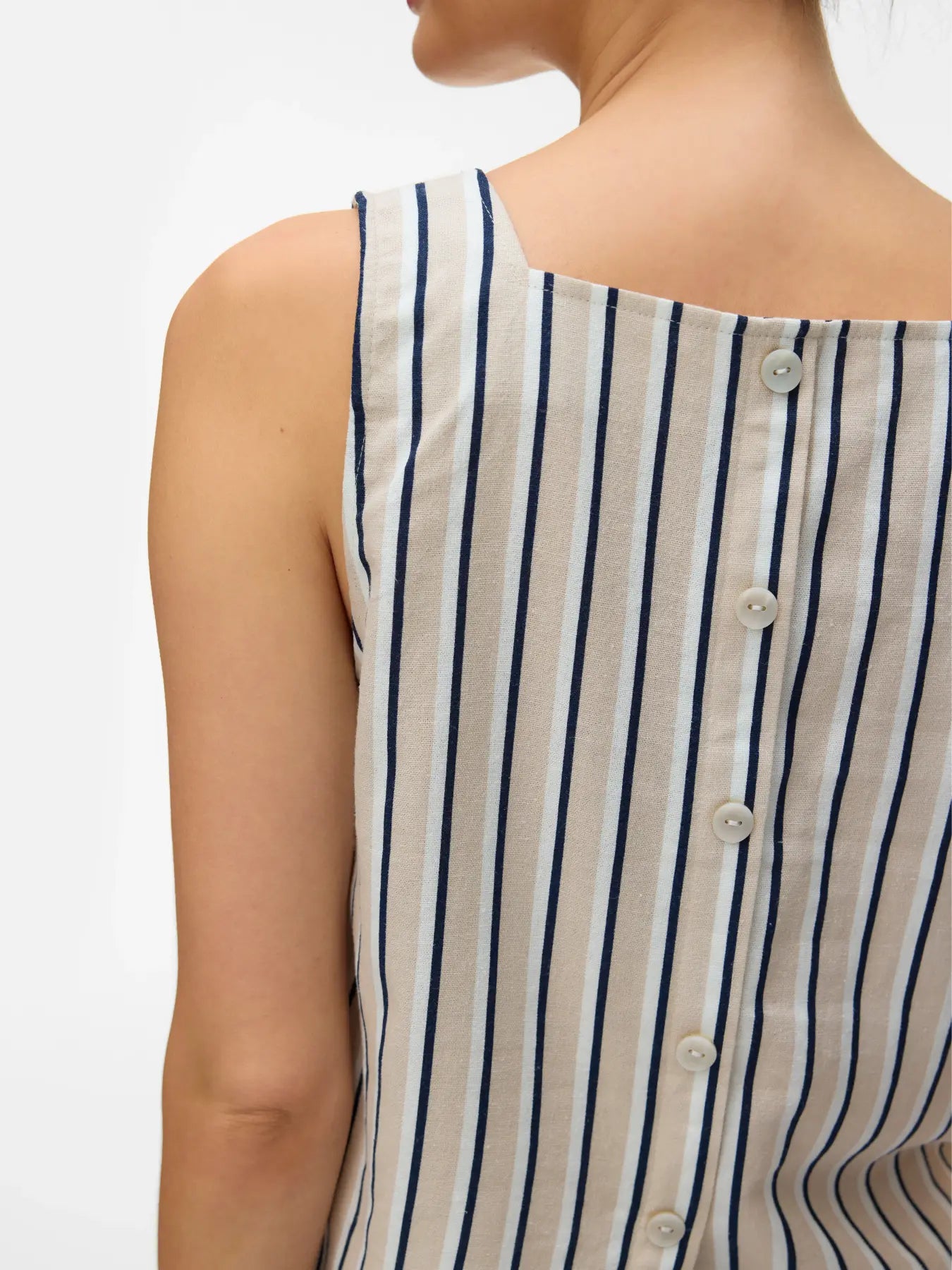 Vero Moda - My Milo Button Back Tank Top
