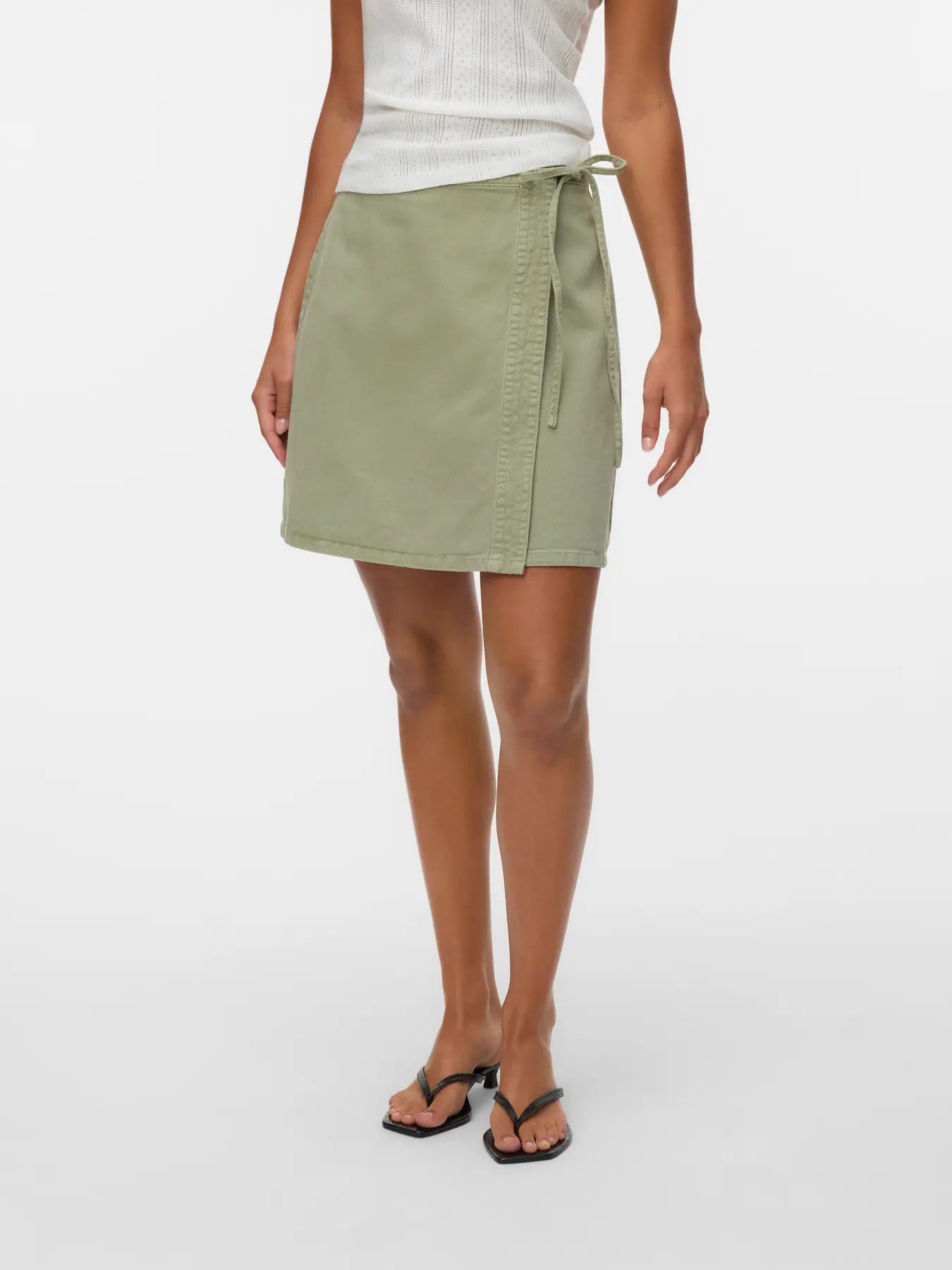 Vero Moda- Liza Short Denim Wrap Skirt