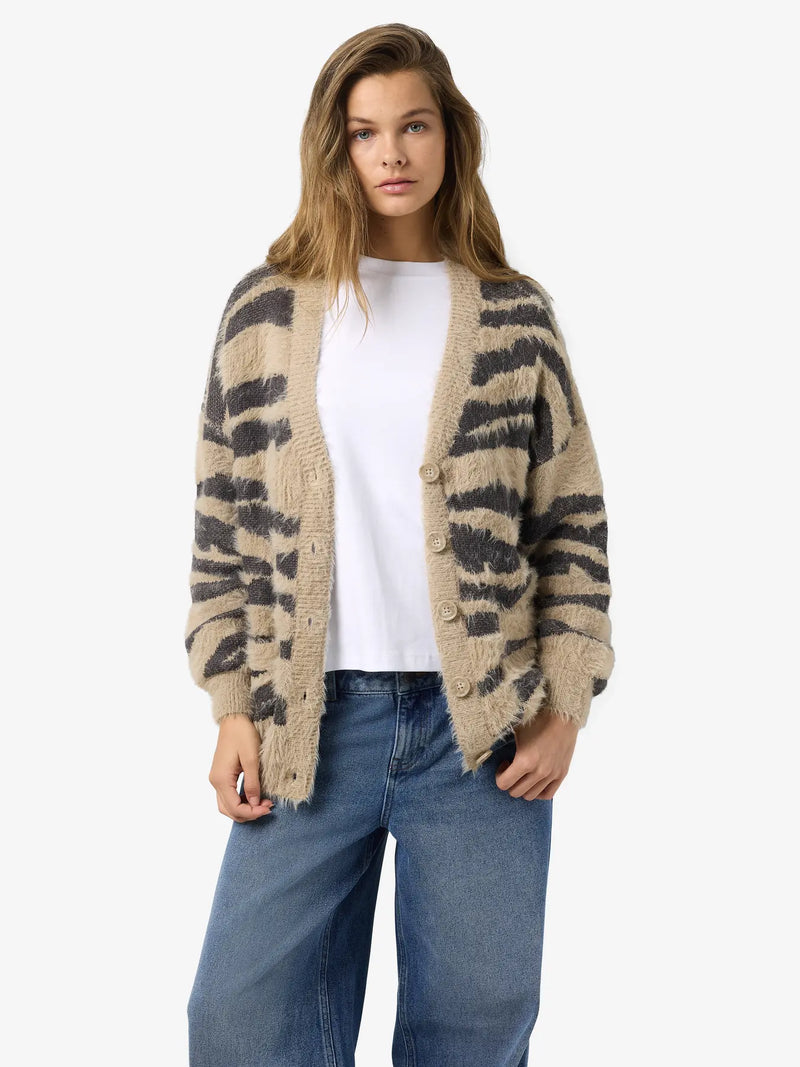 Noisy May - Flynn V-Neck Knit Cardigan