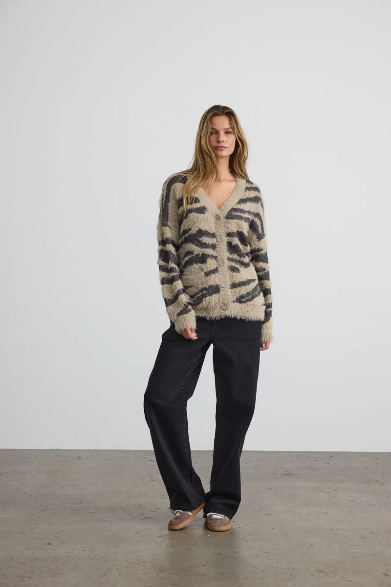 Noisy May - Flynn V-Neck Knit Cardigan