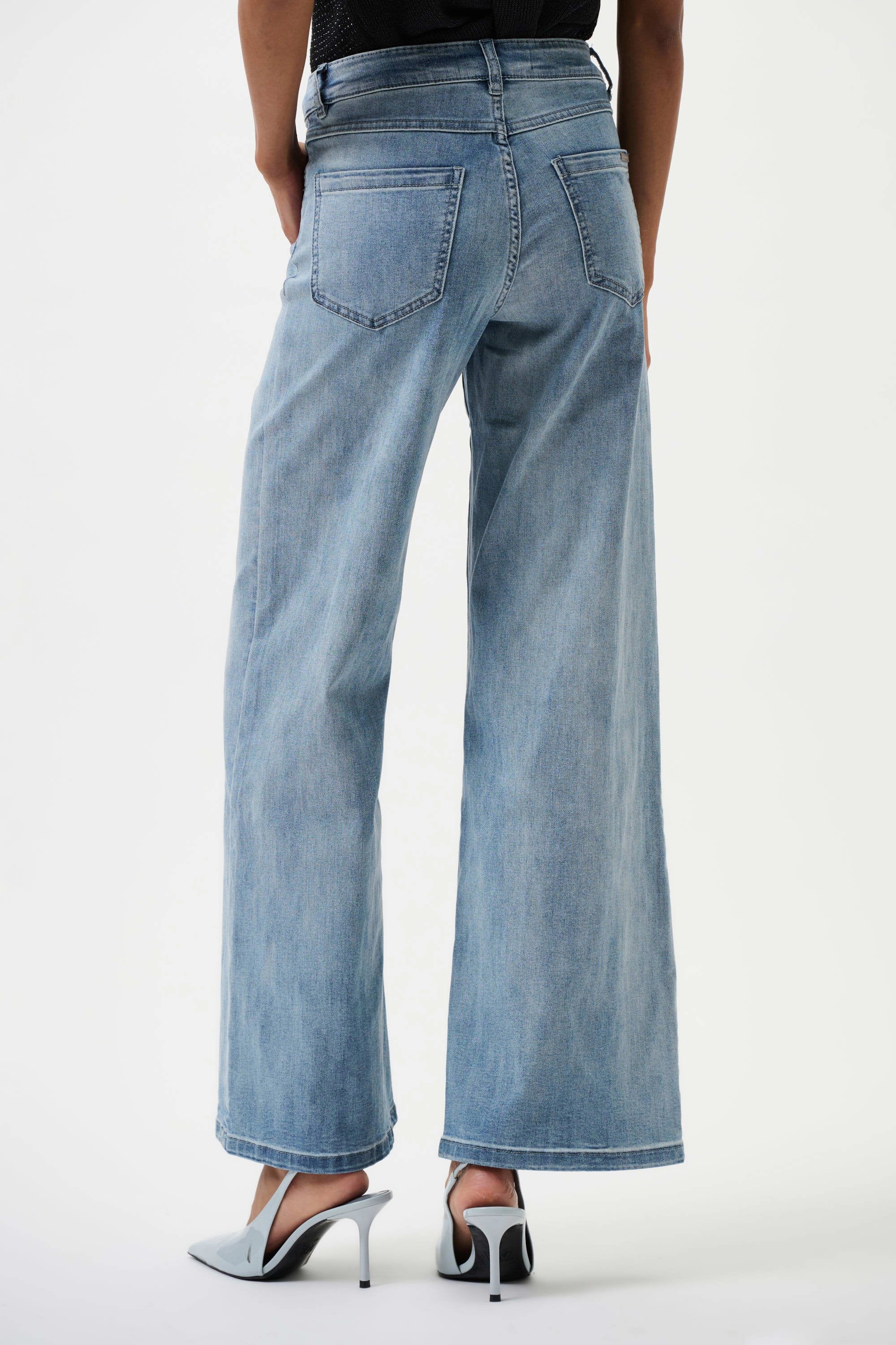 Joseph Ribkoff -Goldie | Classic Wide-Leg Stretch Jeans
