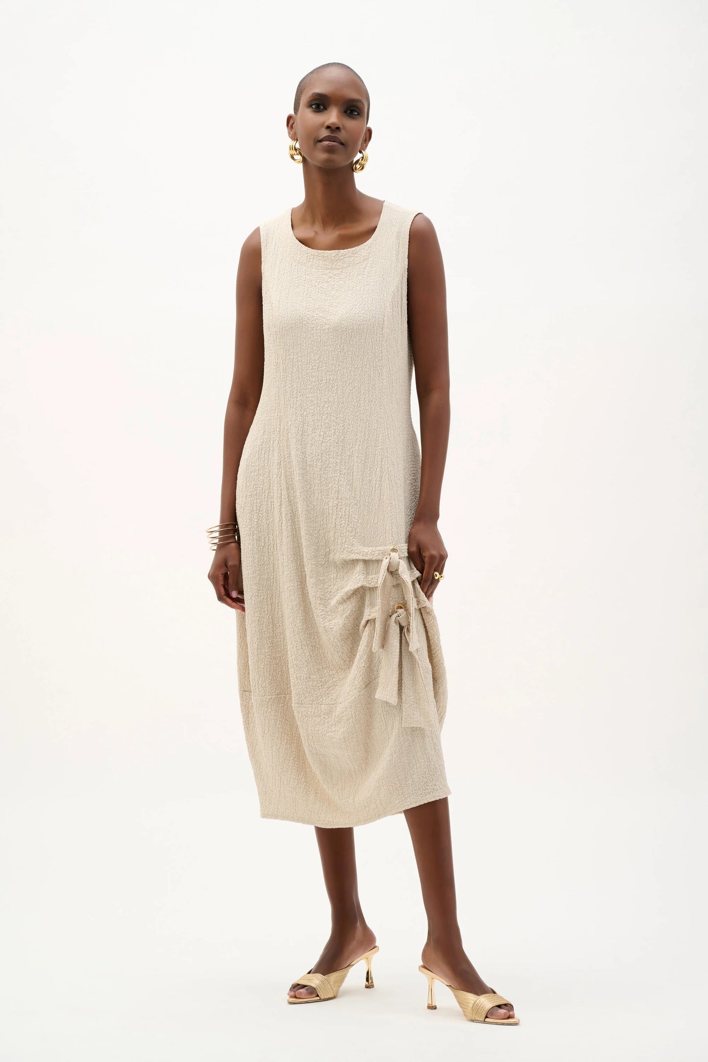 Joseph Ribkoff - Seersucker Cocoon Dress With Ring And Tie Detail