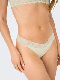 Only Chloe Lace Thong 3 pack