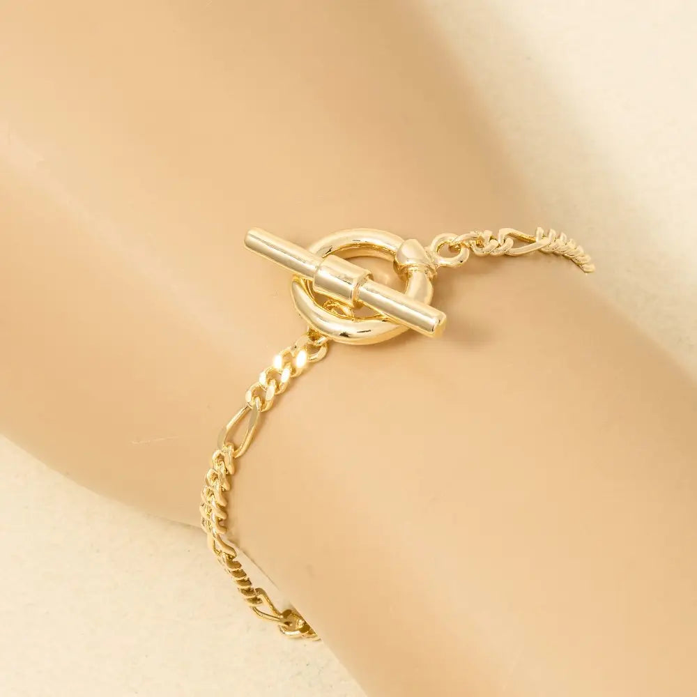Figaro Toggle Chain Bracelet