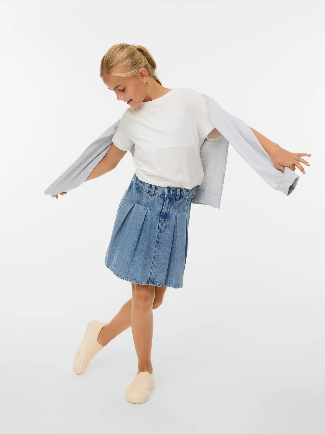 Vero Girl - Danni  Denim Pleat Skirt