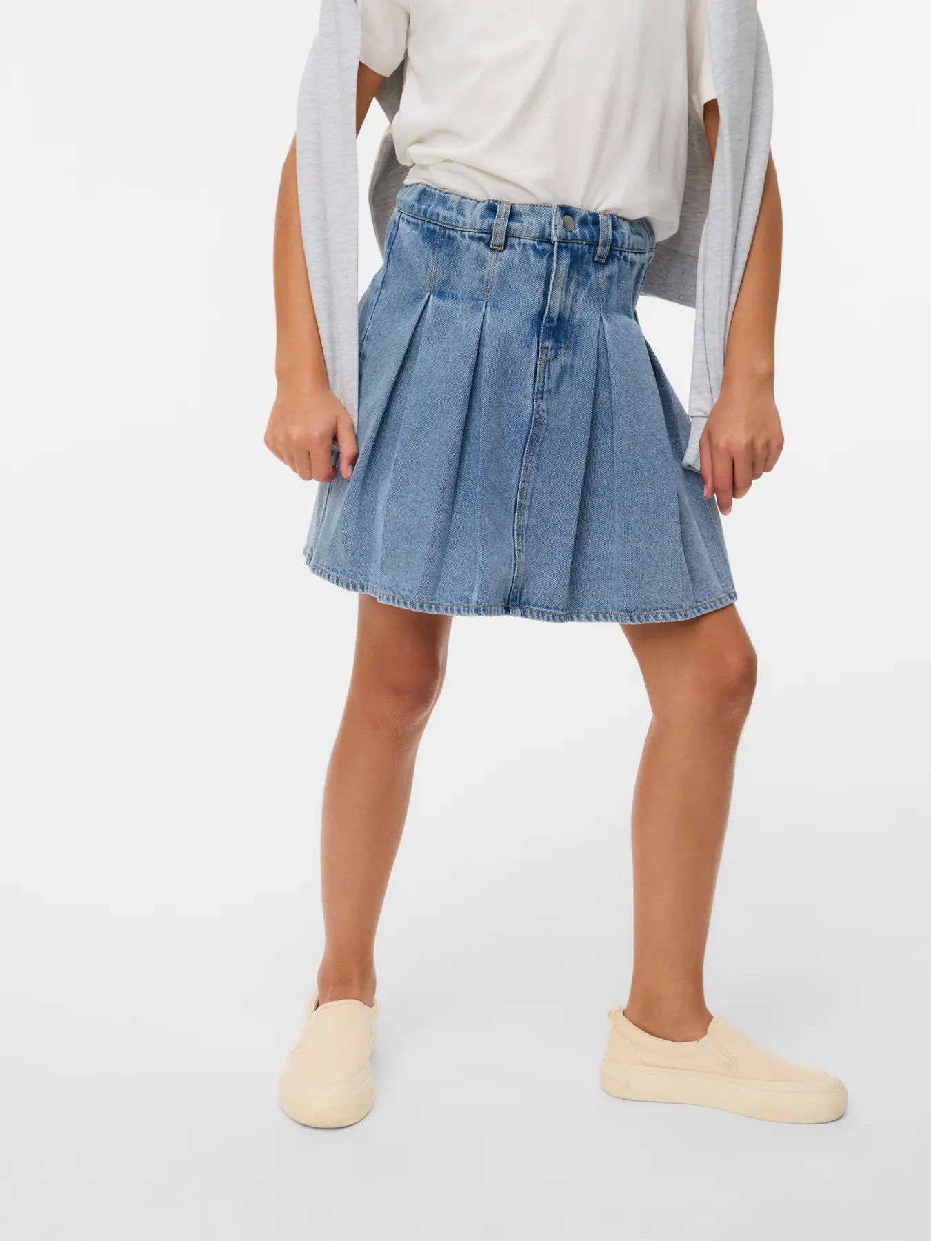 Vero Girl - Danni  Denim Pleat Skirt