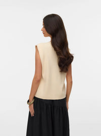 Vero Moda - Gold O-Neck Button Vest