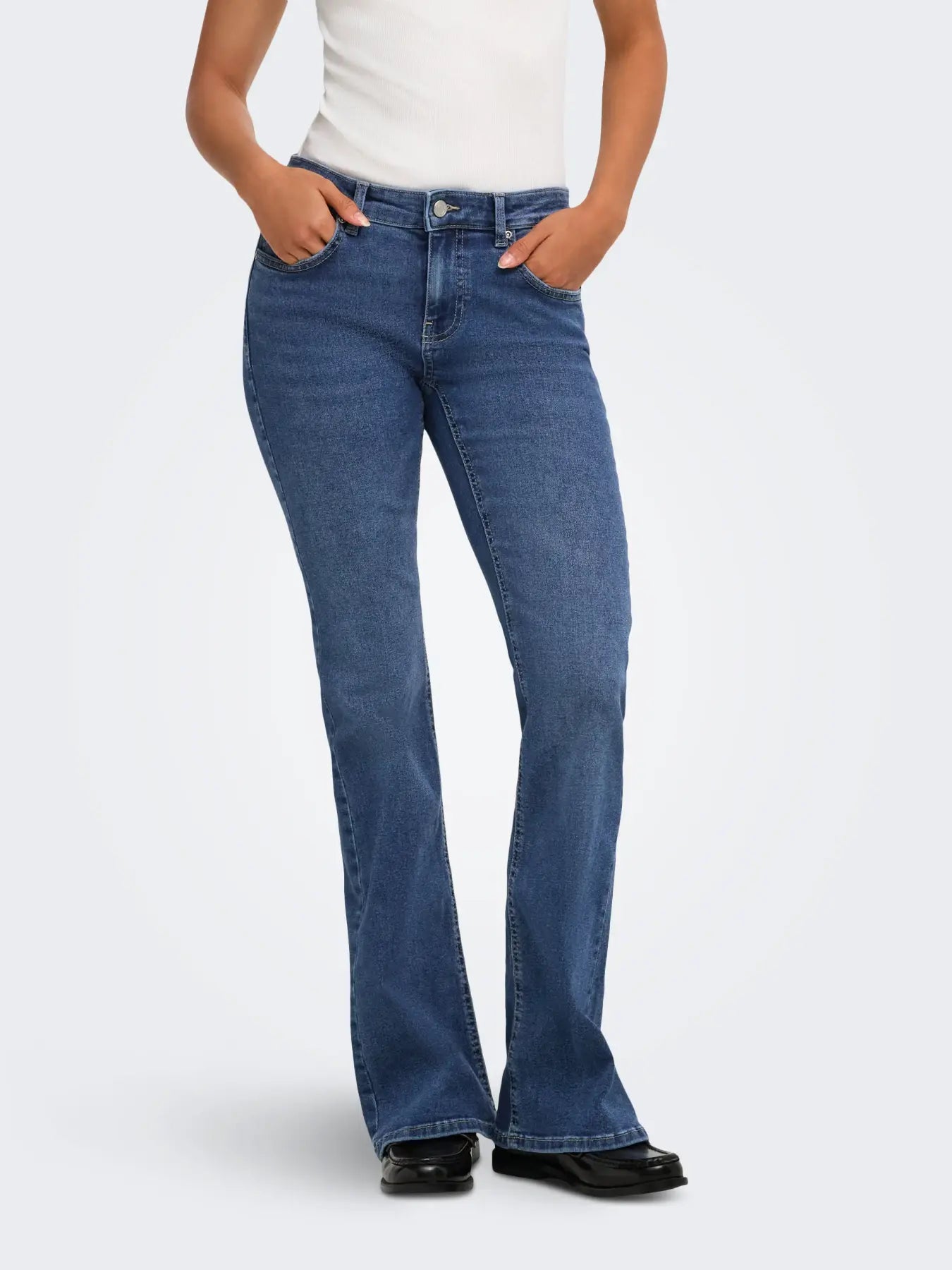 Only - Phoebe Low Rise Flare Jeans