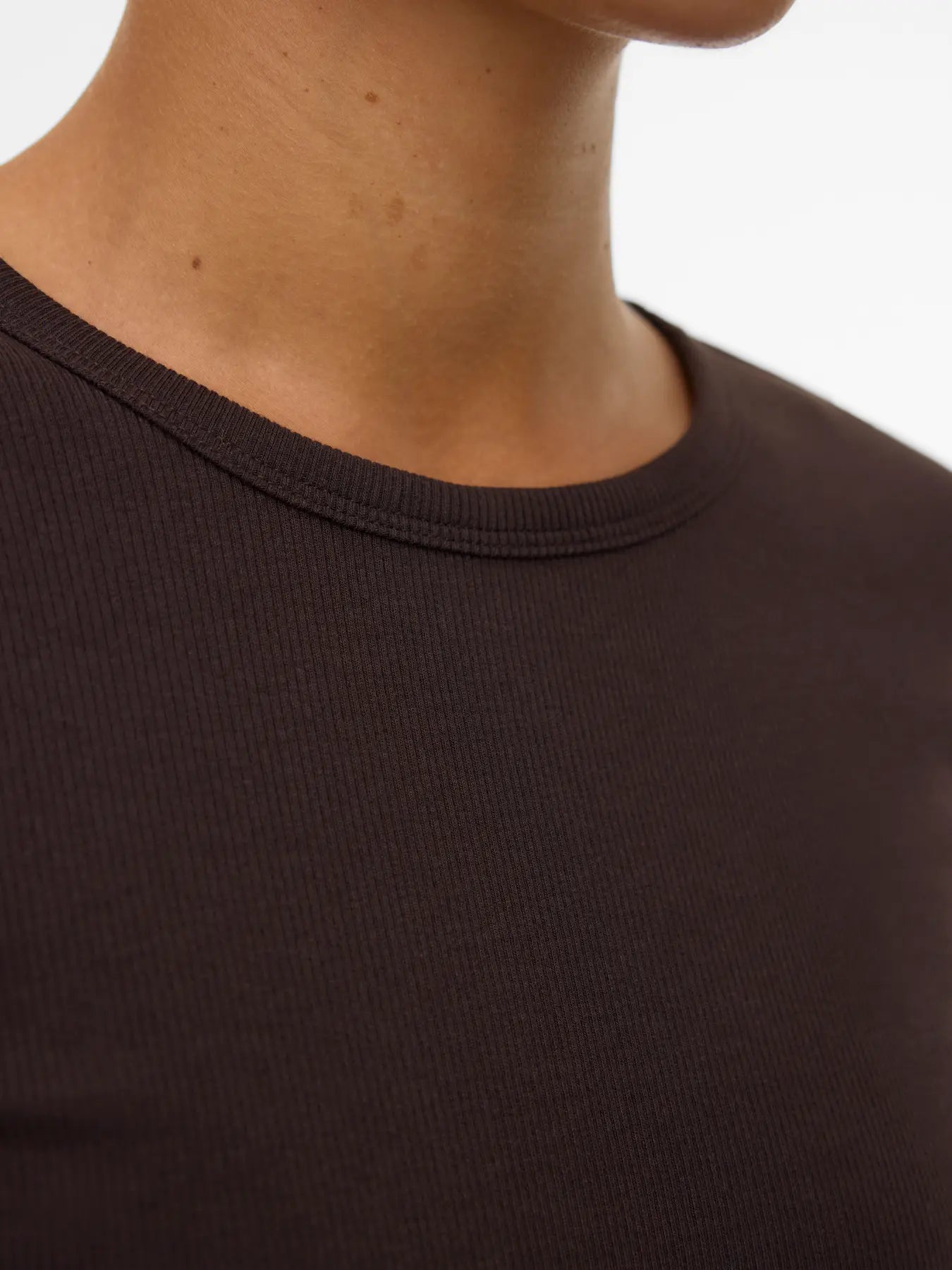 Vero Moda- Chloe Long Sleeve Tee