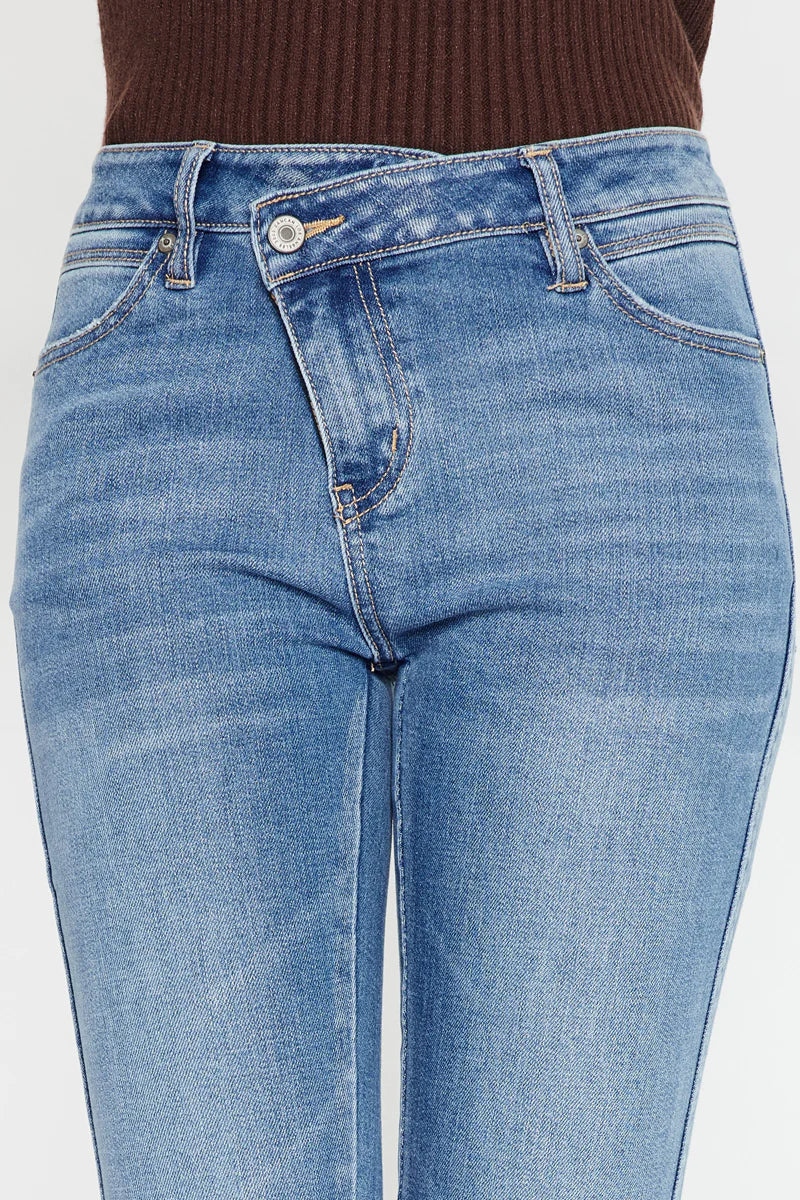 KanCan Nava High Rise Slim Straight Jeans