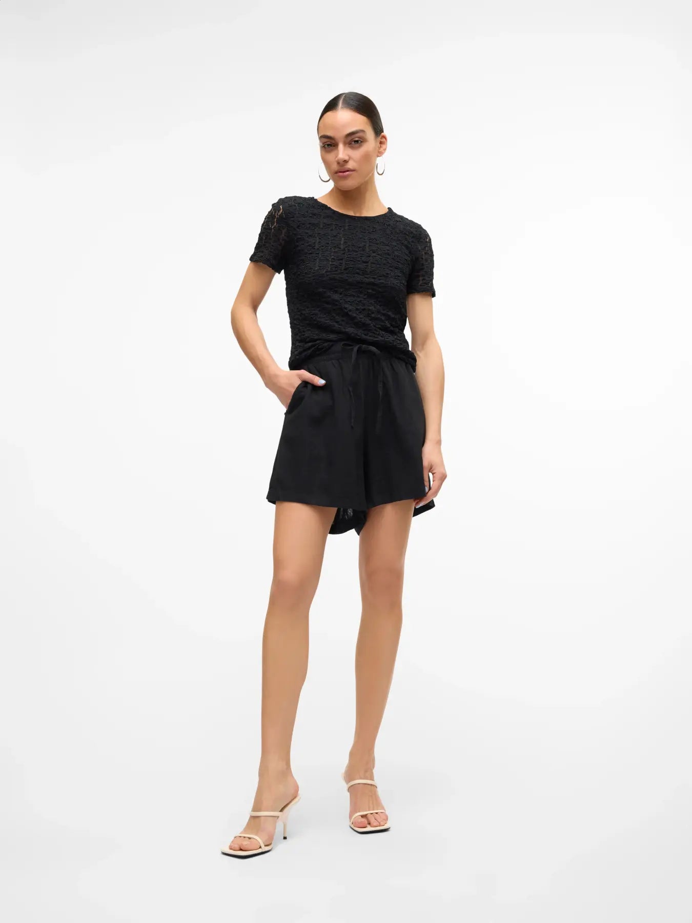 Vero Moda- Linn Linen Shorts