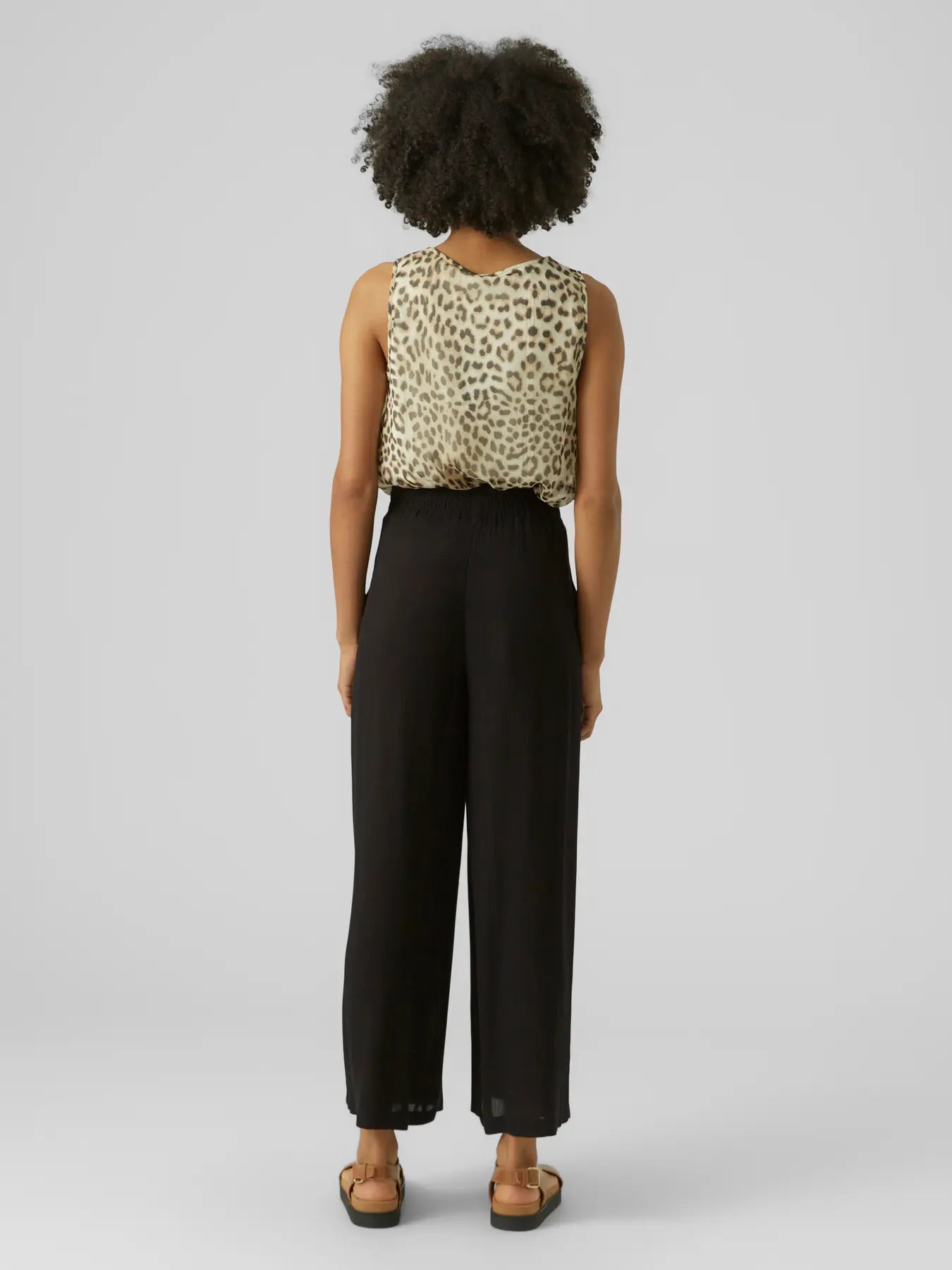 Vero Moda - Menny High Rise Wide Leg Pants