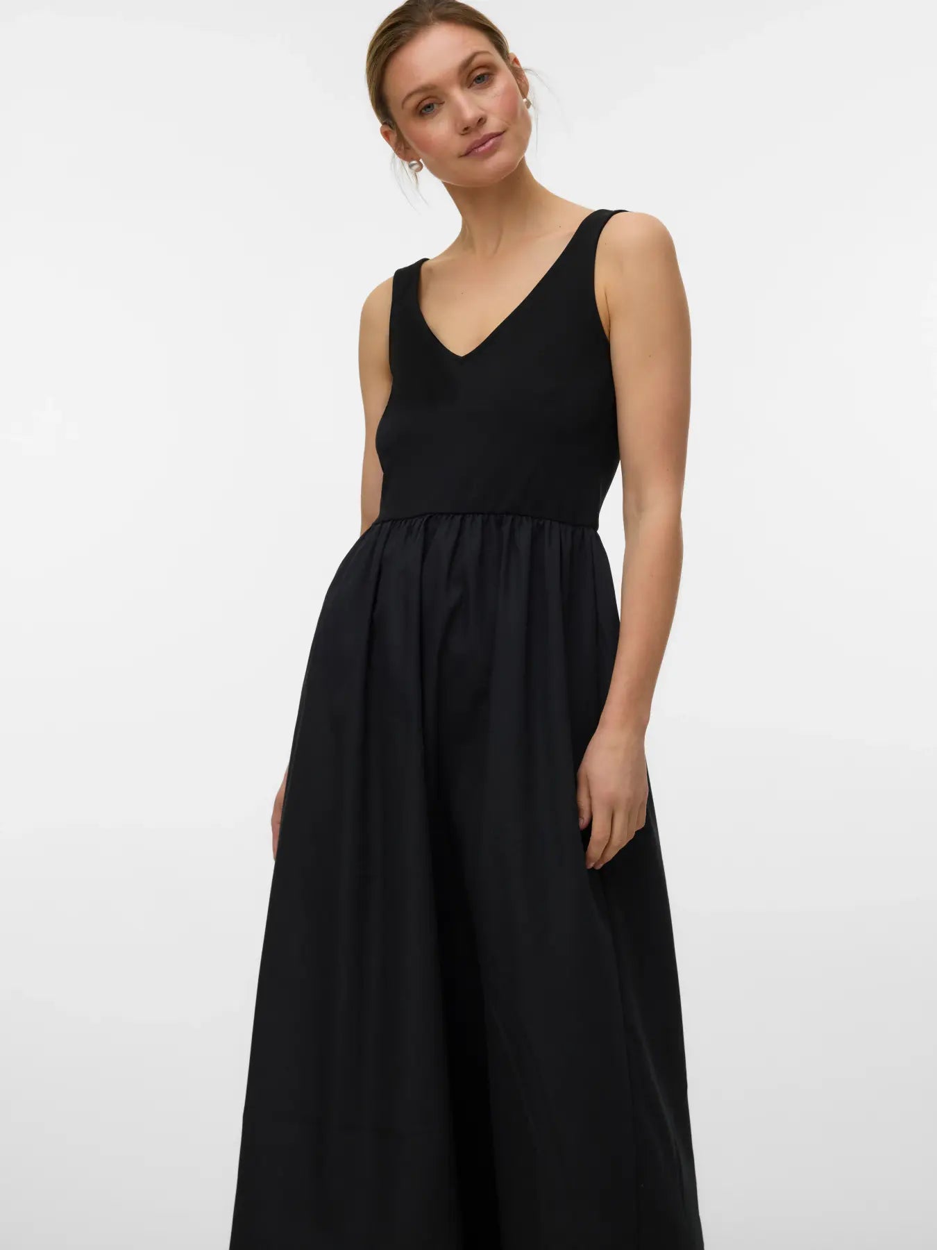 Vero Moda - Vally Effortless Midi Dress