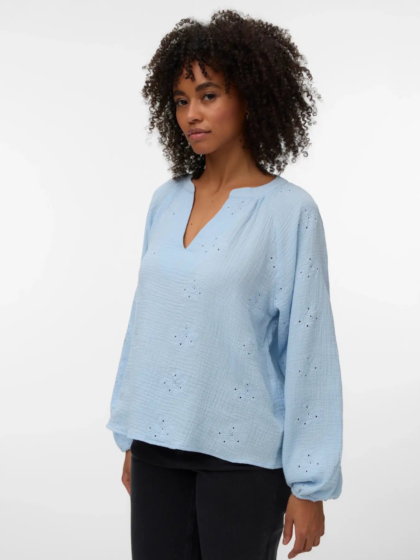 Vero Moda - Natali Embroidered Blouse