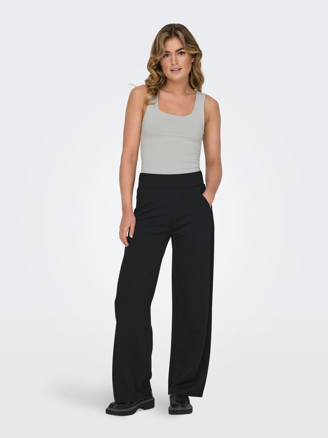 Only Lea 2 Way Tank Top