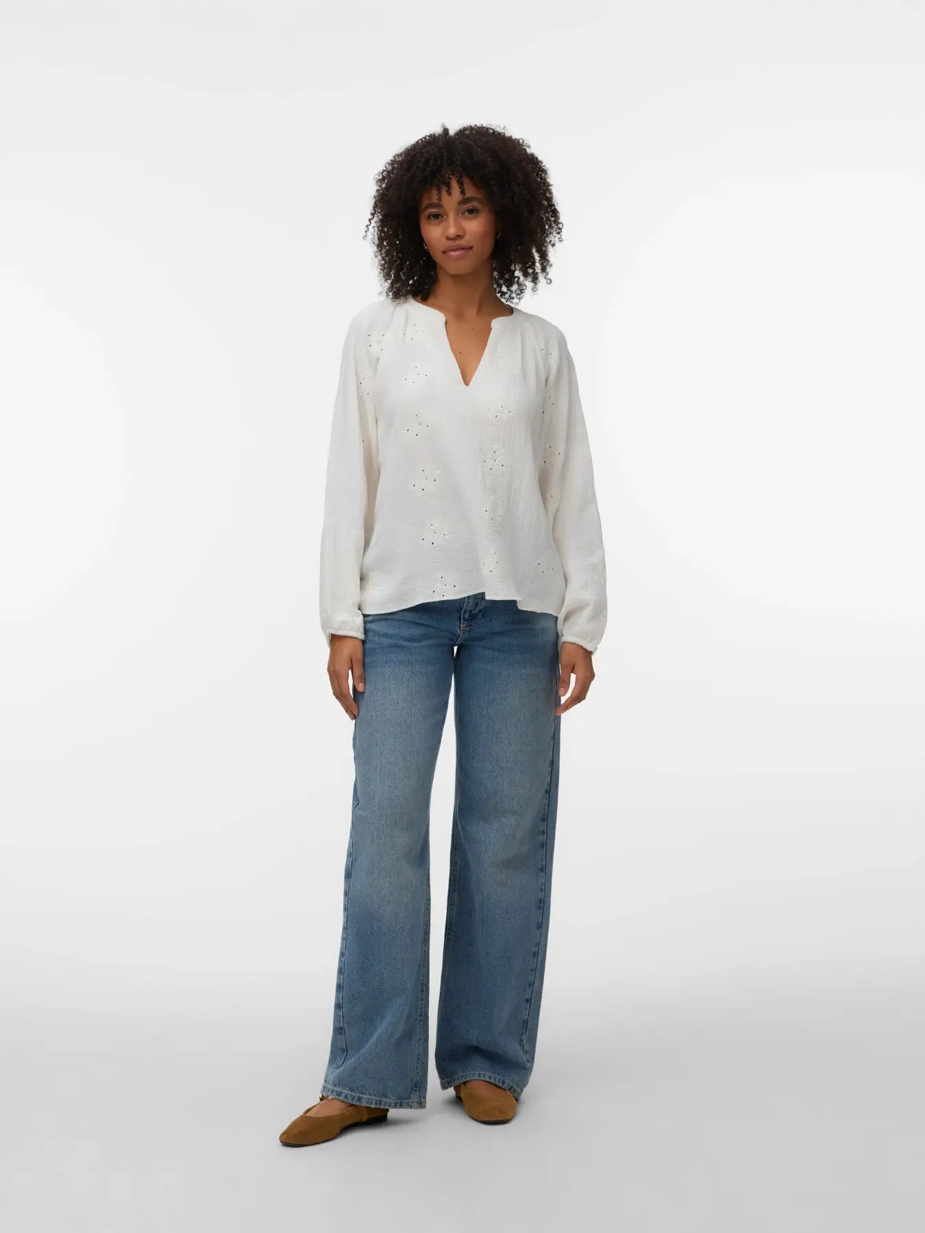 Vero Moda - Natali Embroidered Blouse