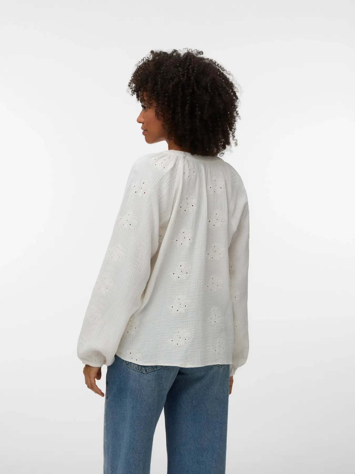 Vero Moda - Natali Embroidered Blouse