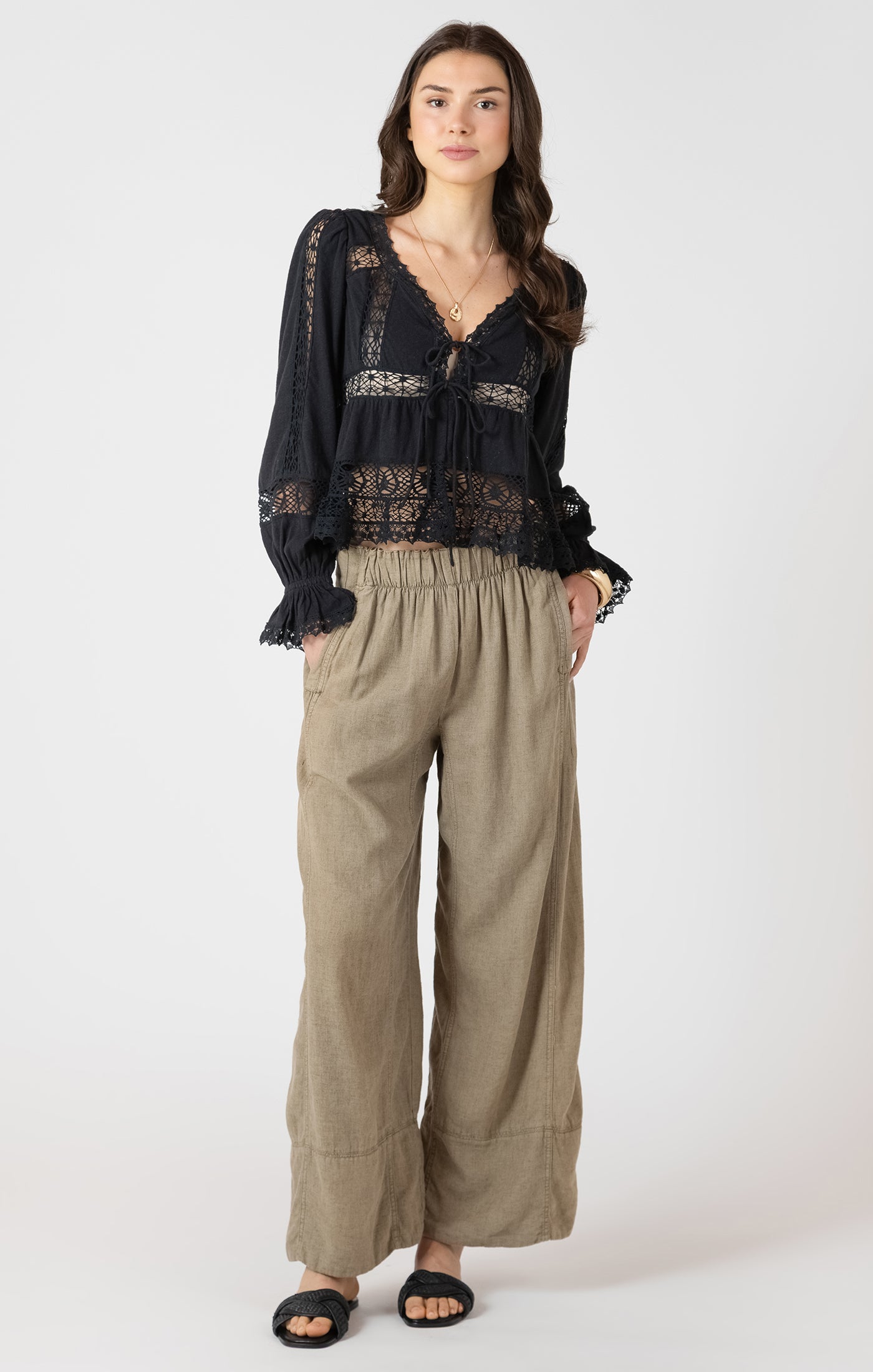 DEX - Lace Trim Top
