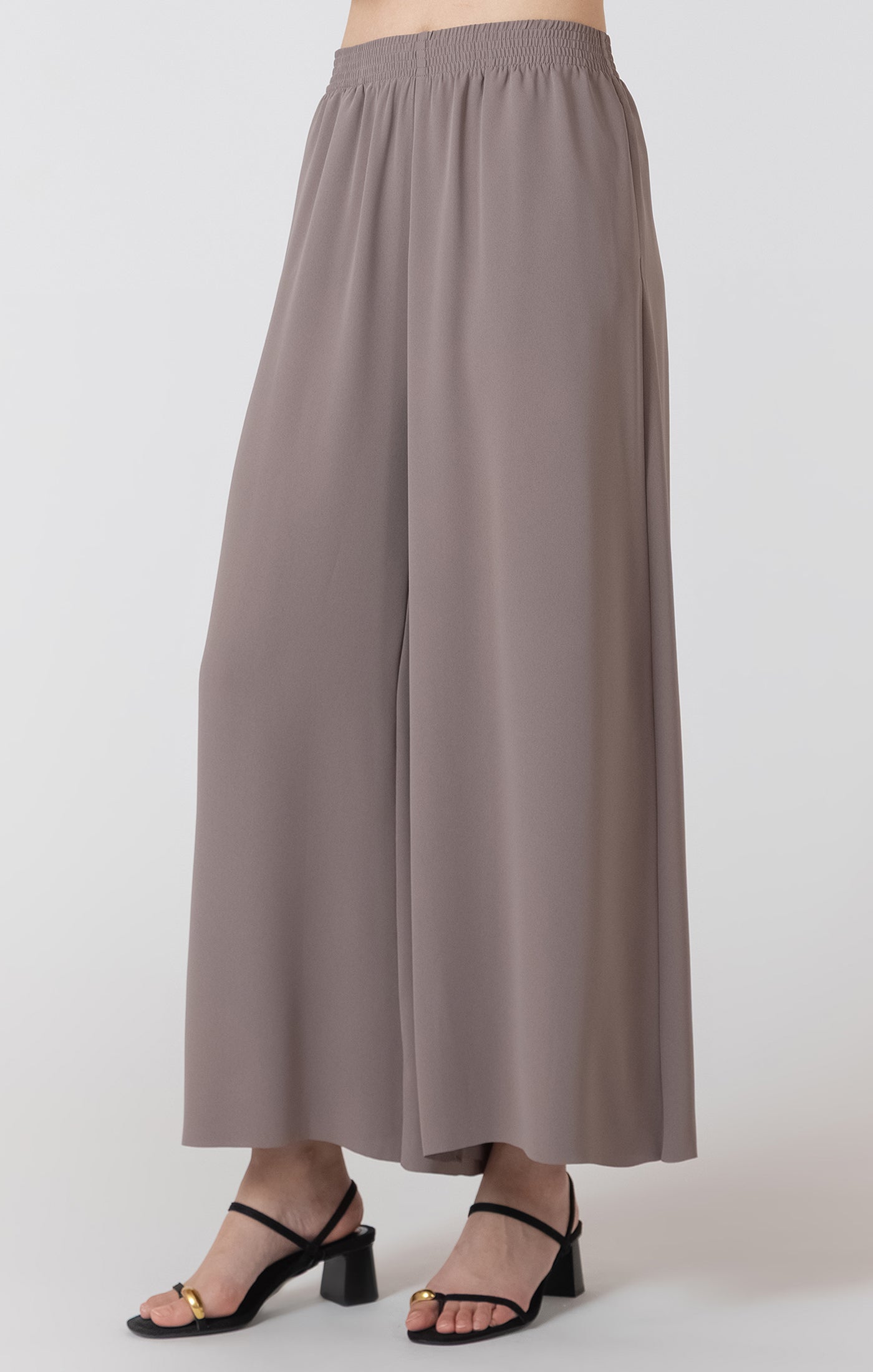 Black Tape - Flowy Wide Leg Pant