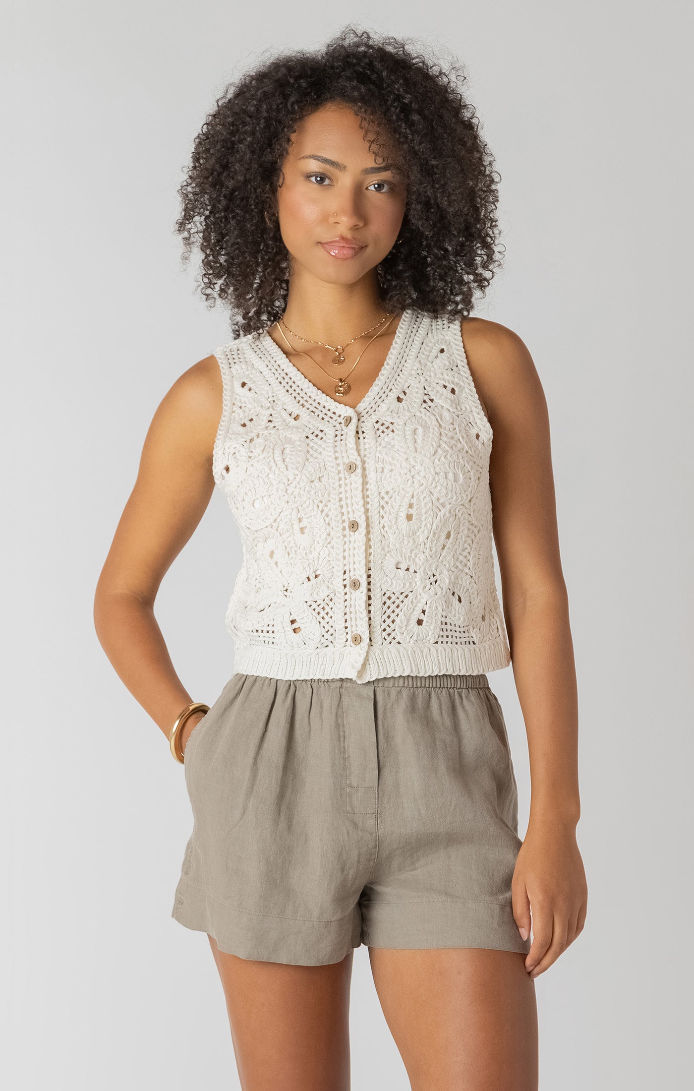 Room 34- Crochet Buttoned Vest