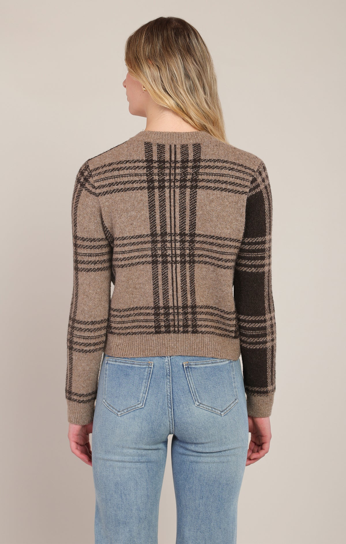 The Maple Plaid Cardigan 🤎