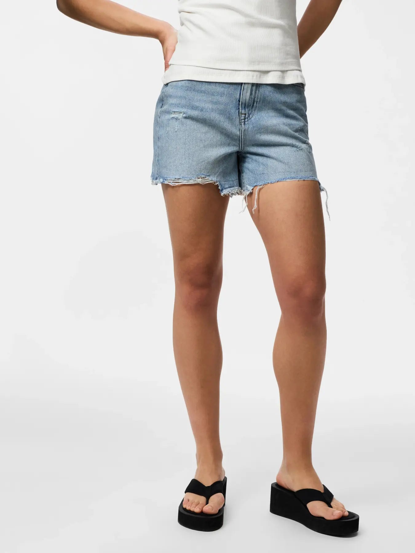 Pieces - Summer High Waist Denim Shorts