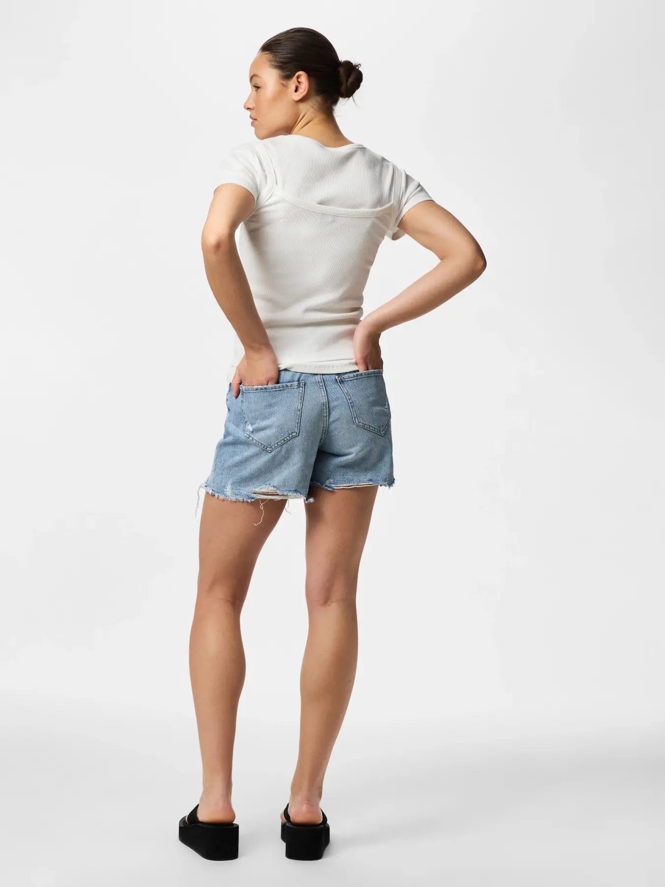 Pieces - Summer High Waist Denim Shorts