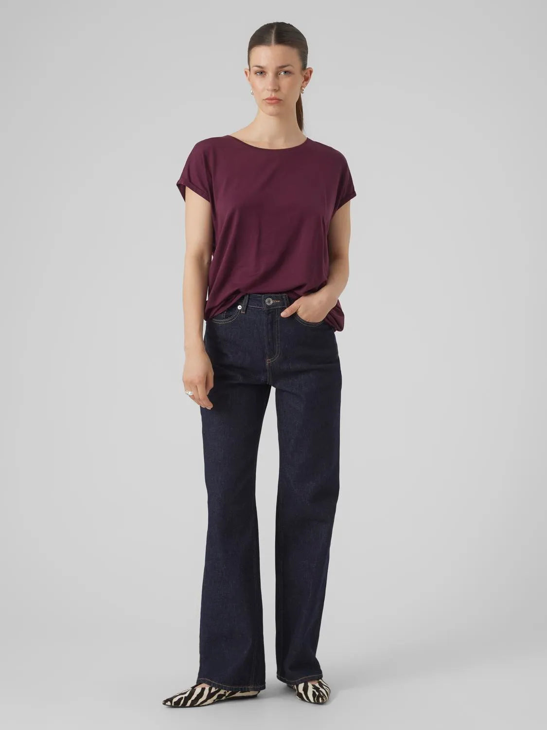 Vero Moda Ava Plain Tee